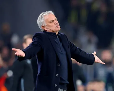 Benfica Involved in Talks to Hire José Mourinho Following Dismissal of Lage