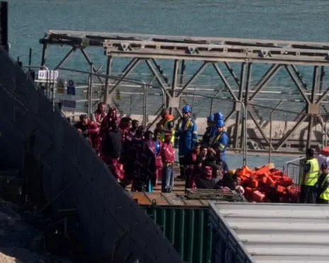 Number 10 Denies Allegations That Migrant Deportation Agreement With France Is A Shambles