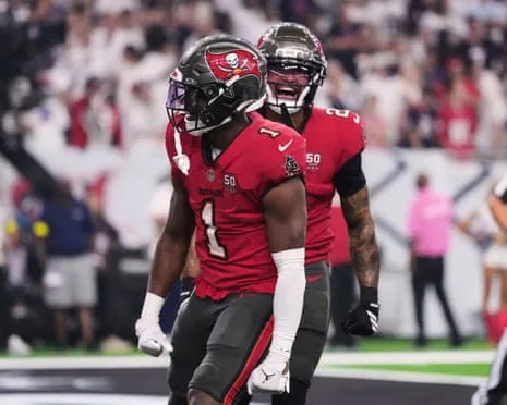 Last-Minute Mayfield Magic Secures Thrilling Triumph Against Houston Texans