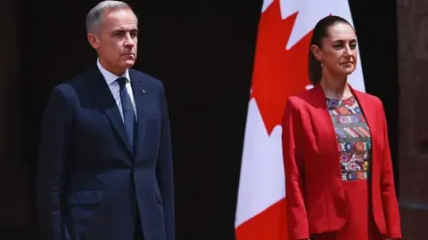 Canada and Mexico Leaders Agree to Deepen Ties Amid Tariff Dispute with US