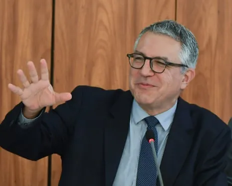 Diplomatic Misconduct: Brazilian Official Denounces US Revoking His Young Child's Travel Permit
