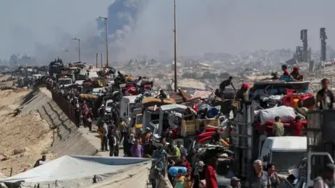 Israel Accused of Genocide in Gaza by UN Commission, Report States